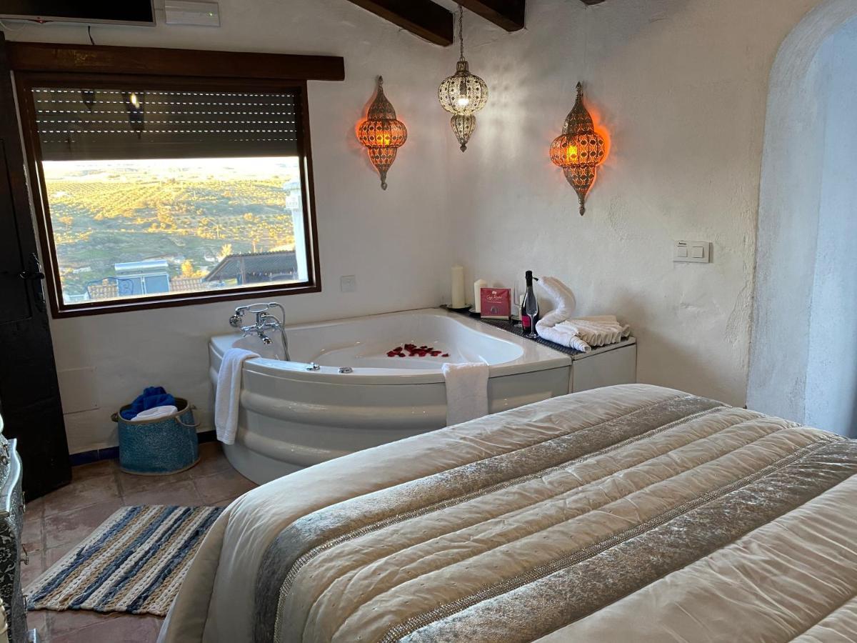 El Escondite De Martina, Aticos Romanticos Setenil De Las Bodegas Exterior foto