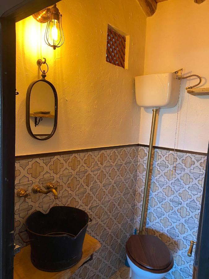 El Escondite De Martina, Aticos Romanticos Setenil De Las Bodegas Exterior foto